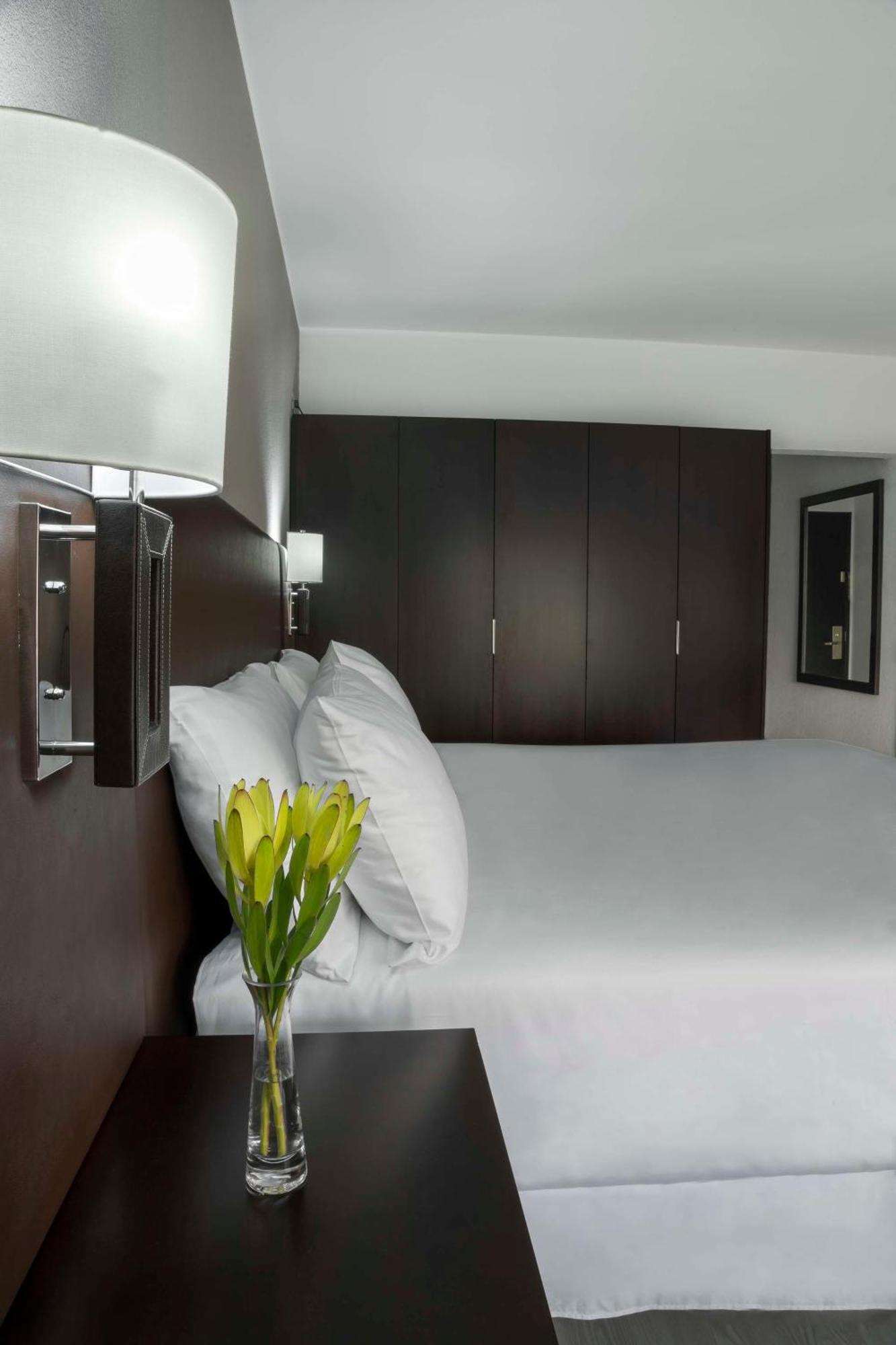 Nh Iquique Costa Hotel Bagian luar foto