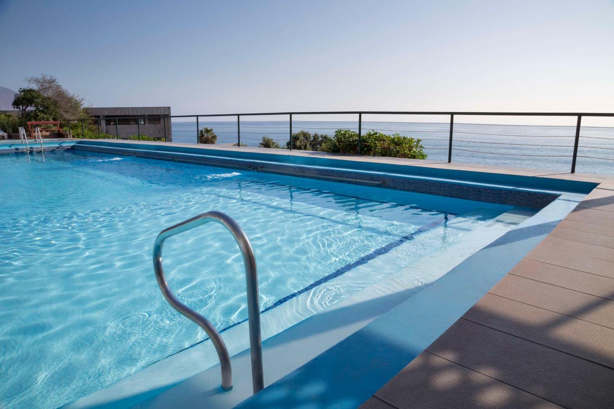 Nh Iquique Costa Hotel Bagian luar foto