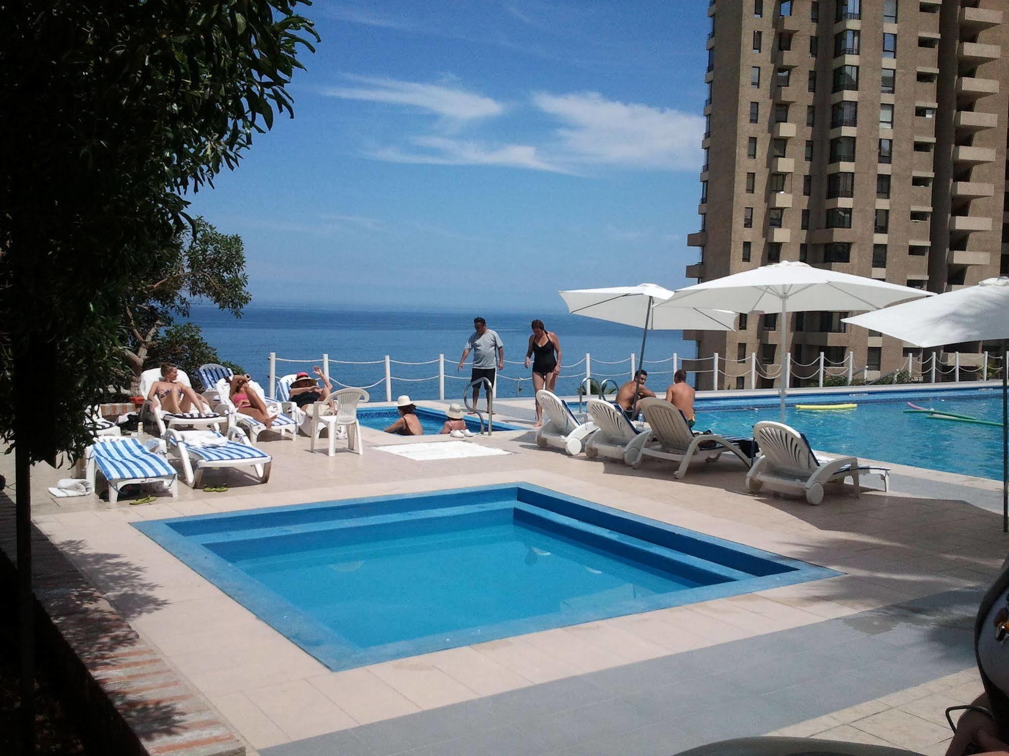 Nh Iquique Costa Hotel Bagian luar foto